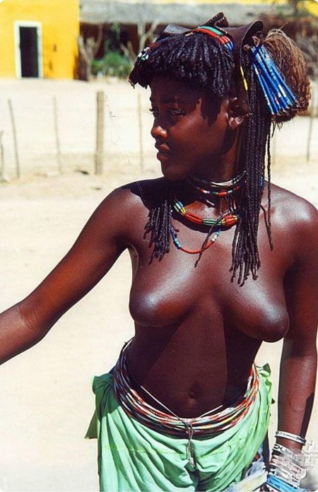 Tits of African women