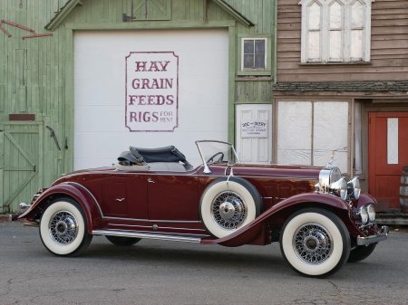 Retro cars and women nude