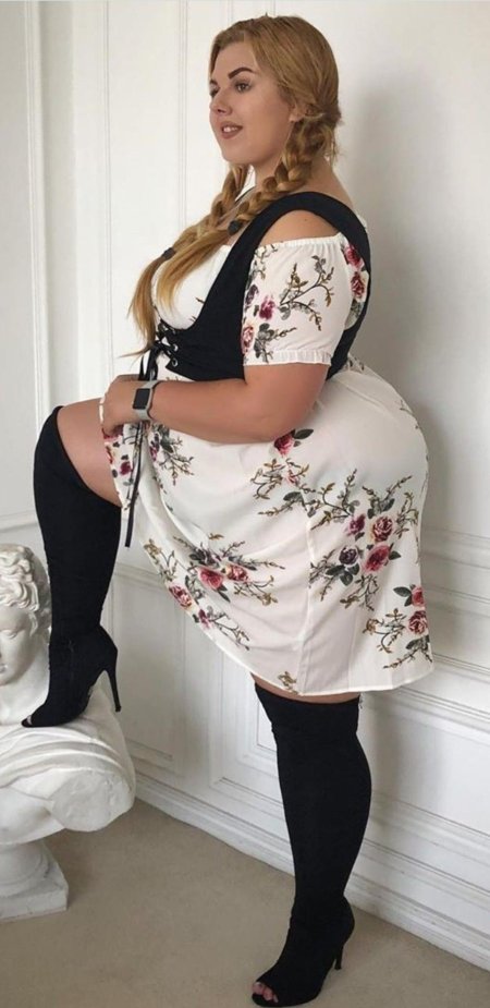 Catalina Gorsky Model Plus Size