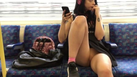 Teen upskirt - with bf - huburbate