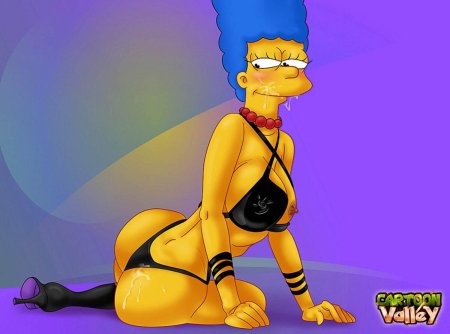Marge Simpson BDSM costume