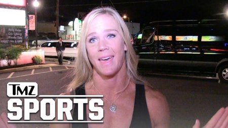 Holly Holm Paparazzi