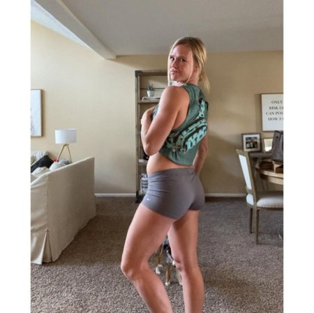 Holly Ferfer