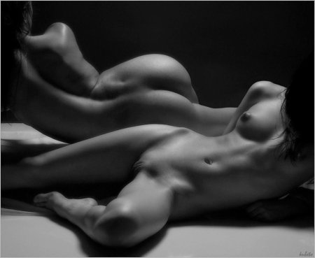 Beautiful erotic women