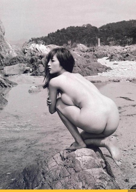 Naked novel girls