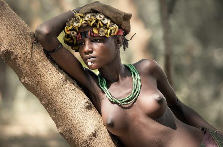Naked African girls