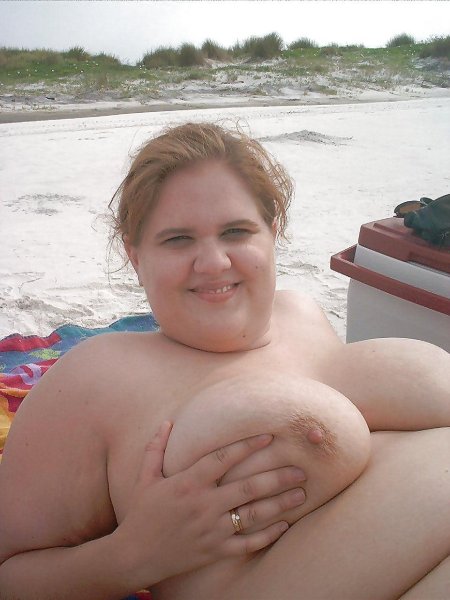Naked Dun on a public beach