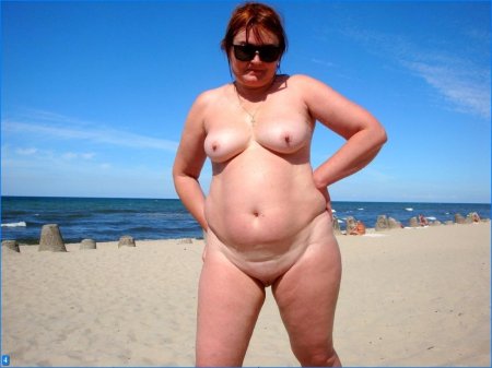 Naked bbw nudist