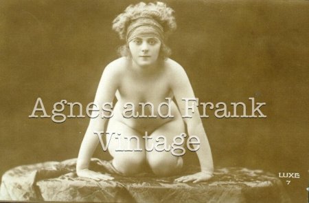 Eskimos girls nude