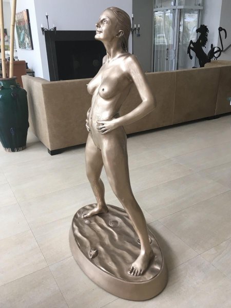 Erotic sculptures