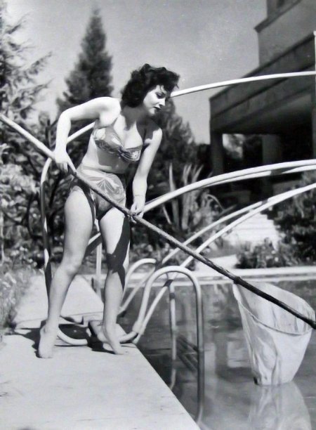 Gina lolbridza in youth