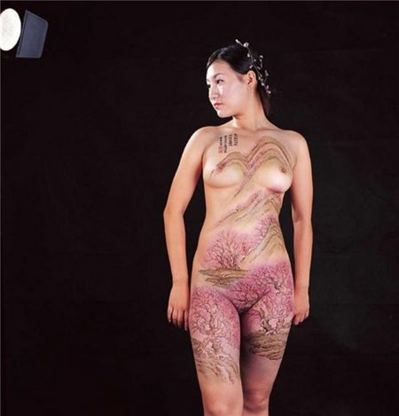 Chinese naked body art