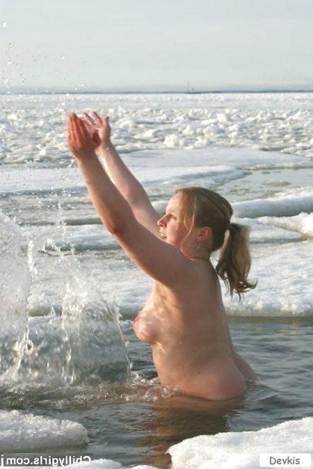 Naked bathing for baptism