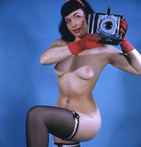 Betty Page Hot