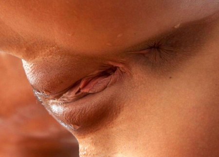 Naked pussy close -up