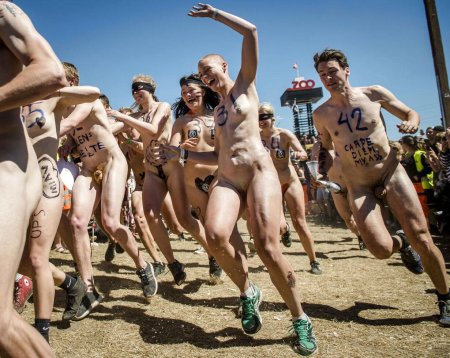 Nudist races naked