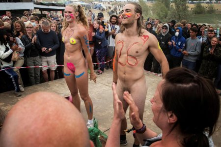Blondes for the naked festival
