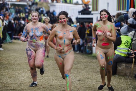 Running of naked Spanish women
