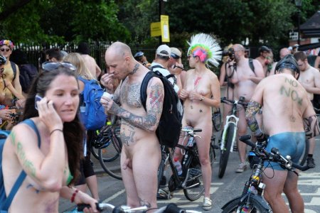 Naked red WNBR Private