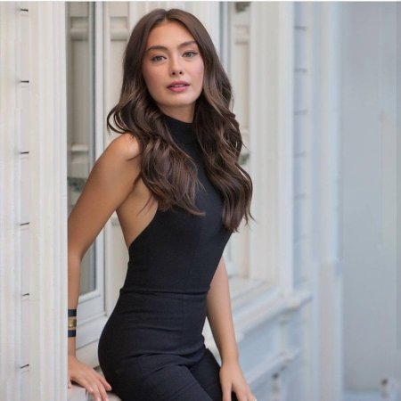 Neslikhan Atagyul