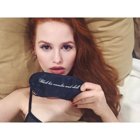 Madlin Petsh Hot