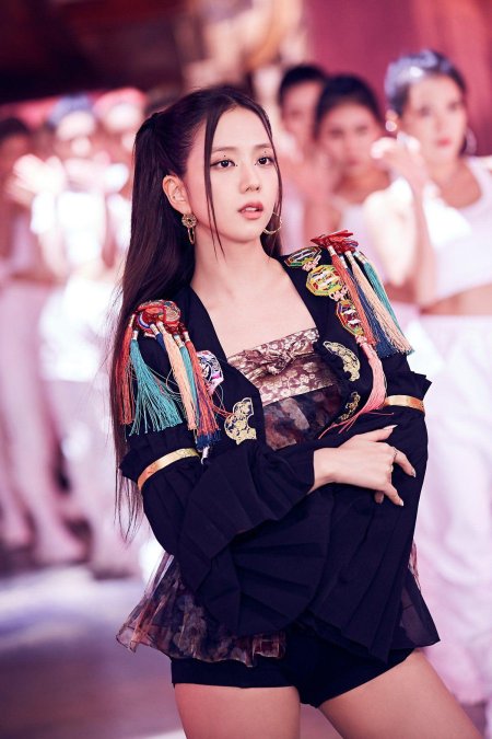 Jisa Kim Black Pink 2020