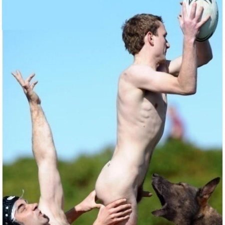 Cool naked guys