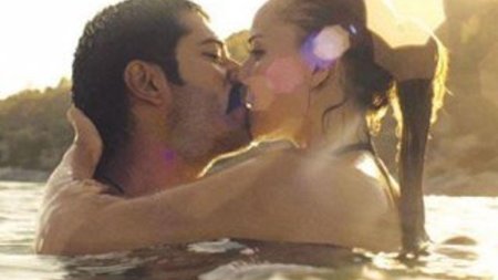 Love is similar to you Turkish