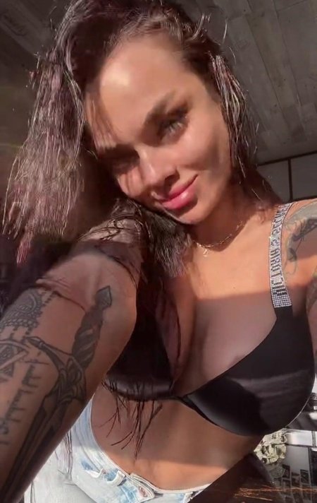 Zusjeofficial onlyfans
