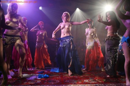 Naked oriental dancers
